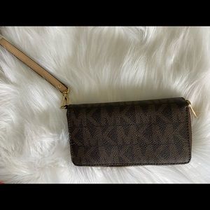 Michael Kors wallet & crossbody bag